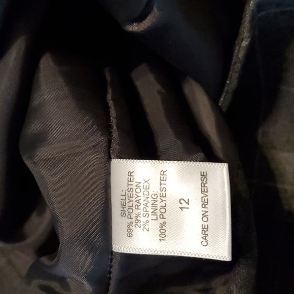 New York and Company Plaid Skirt - Picture 4 of 4